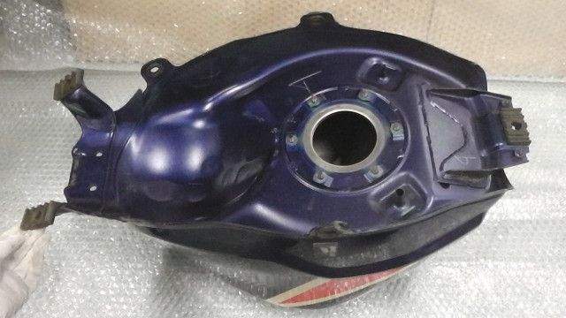 CBR250R(MC41)用　カーボン製タンクカバー 新品即決 に適合する CBR250R CBR250RR 2011-2014年式用 カーボンファイバー製