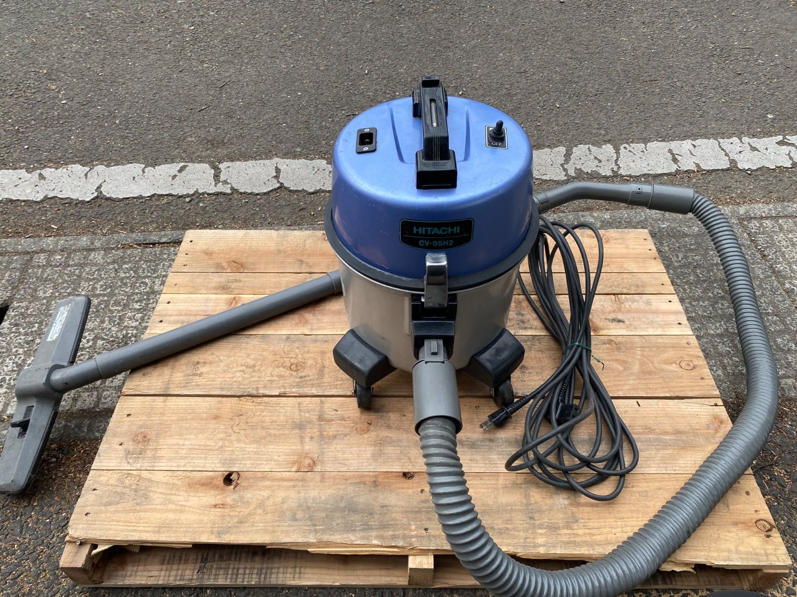 日立 業務用掃除機 CV-95H2 2015年製