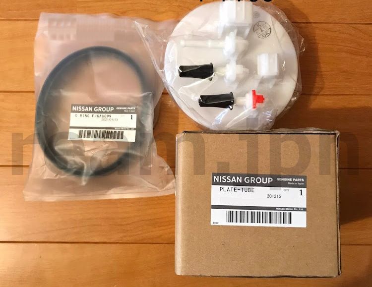 ＥＣＲ３３　フューエルポンププレート　新品 ECR33 フューエルポンププレート 日産純正 燃料 フューエル