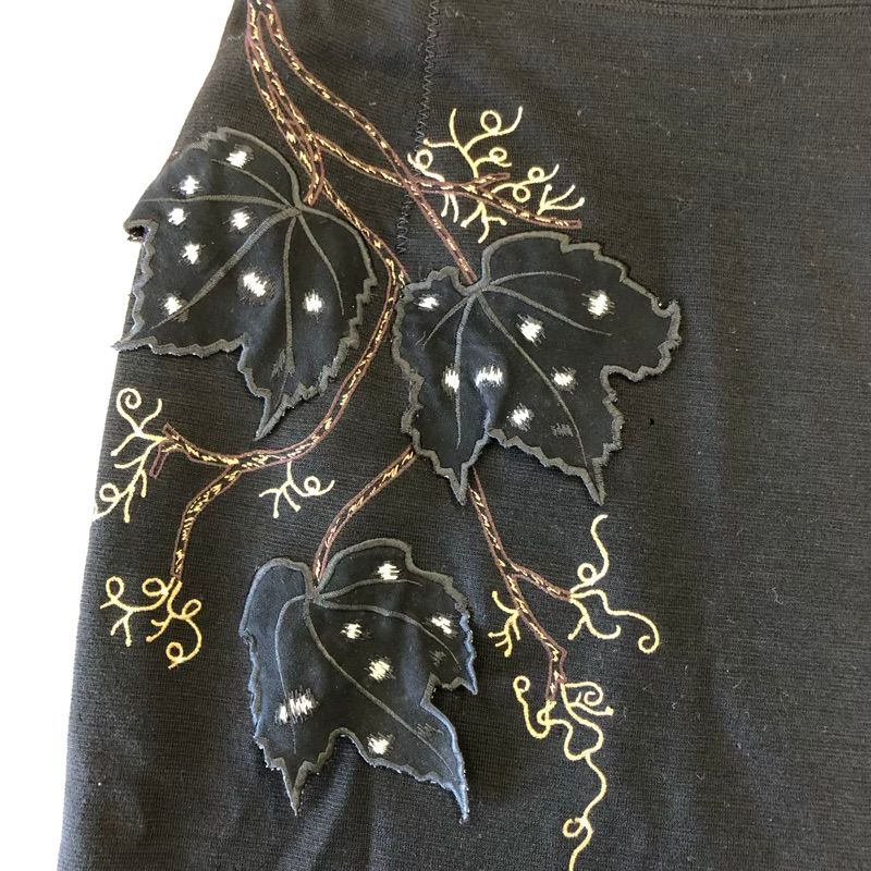 イタリヤ 伊太利屋 スカート タイト 葉っぱ模様 裾フリンジ 毛100