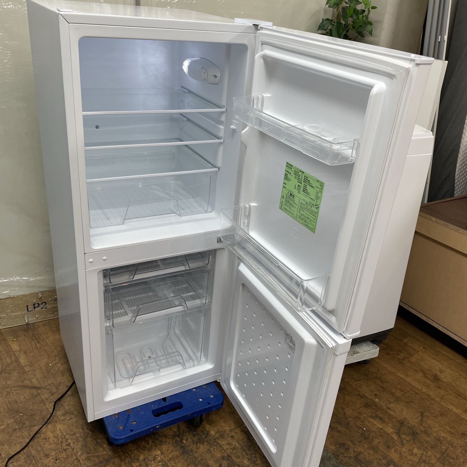 I662 ☆ 2021年製の美品！ Haier 冷蔵庫 (148L) 動作確認、クリーニング済