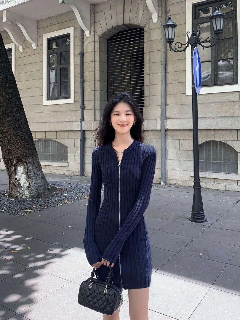 タイトワンピ お出かけ女子会にピッタリ