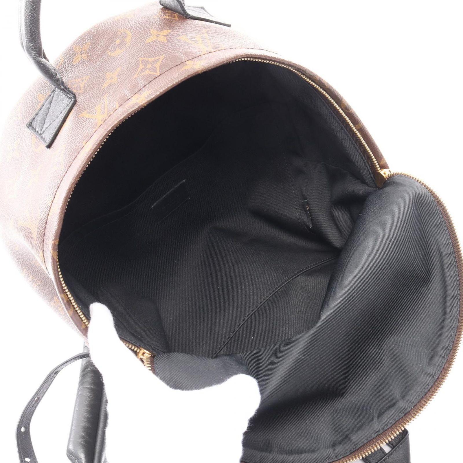 VUITTON