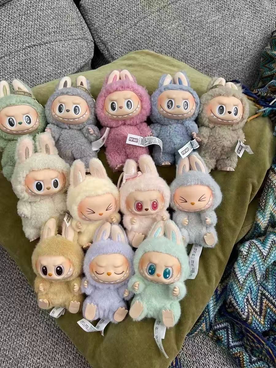 新しい未使用】LABUBU POP MART ポップマート ぬいぐるみ Toffee