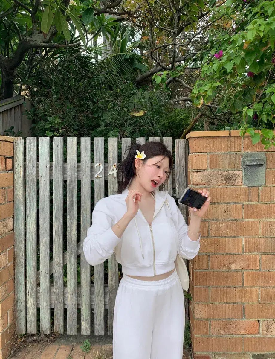  YeSeul Market ownt 居心地の良い トレーニング セット アイボリー その他 セットアップ