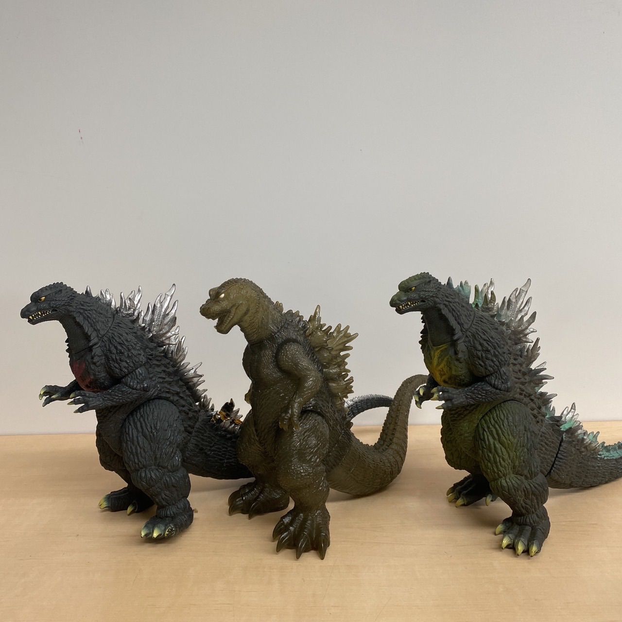 BANDAI バンダイ ゴジラ 怪獣 フィギュア 10体セット - メルカリ