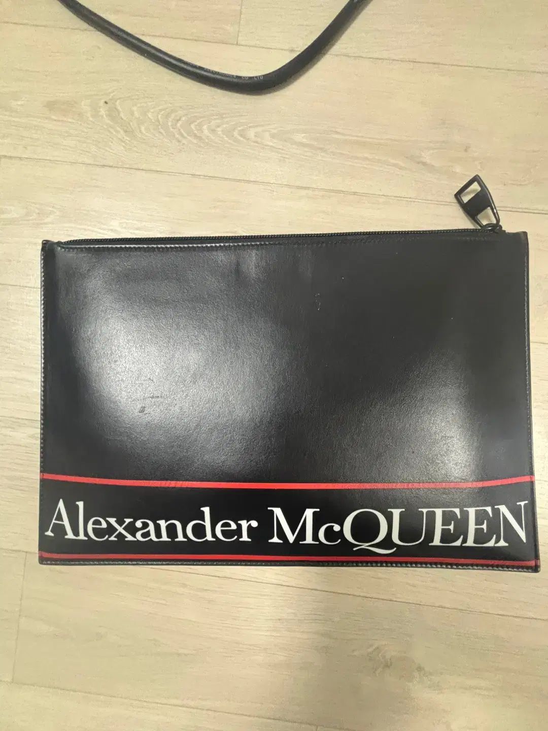 アレキサンダーマックイーン/クラッチバッグ/MANTA(マンタ)/黒×マルチ