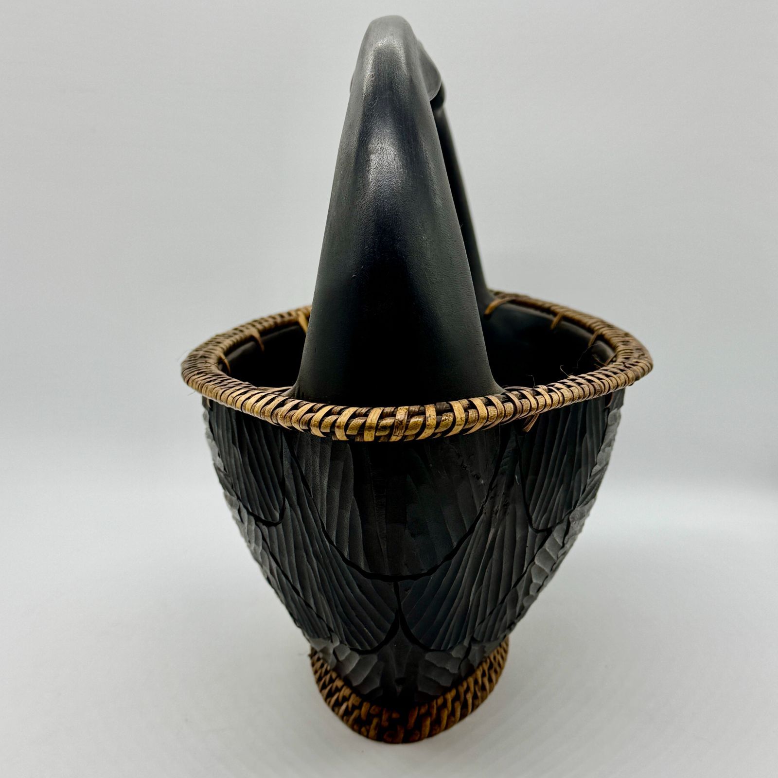 大迫力！瘤木　天然木　切株　木製　手彫り　工芸品　バスケット　カゴ　インテリア 大迫力！瘤木 天然木 切株 木製 手彫り 工芸品 バスケット カゴ