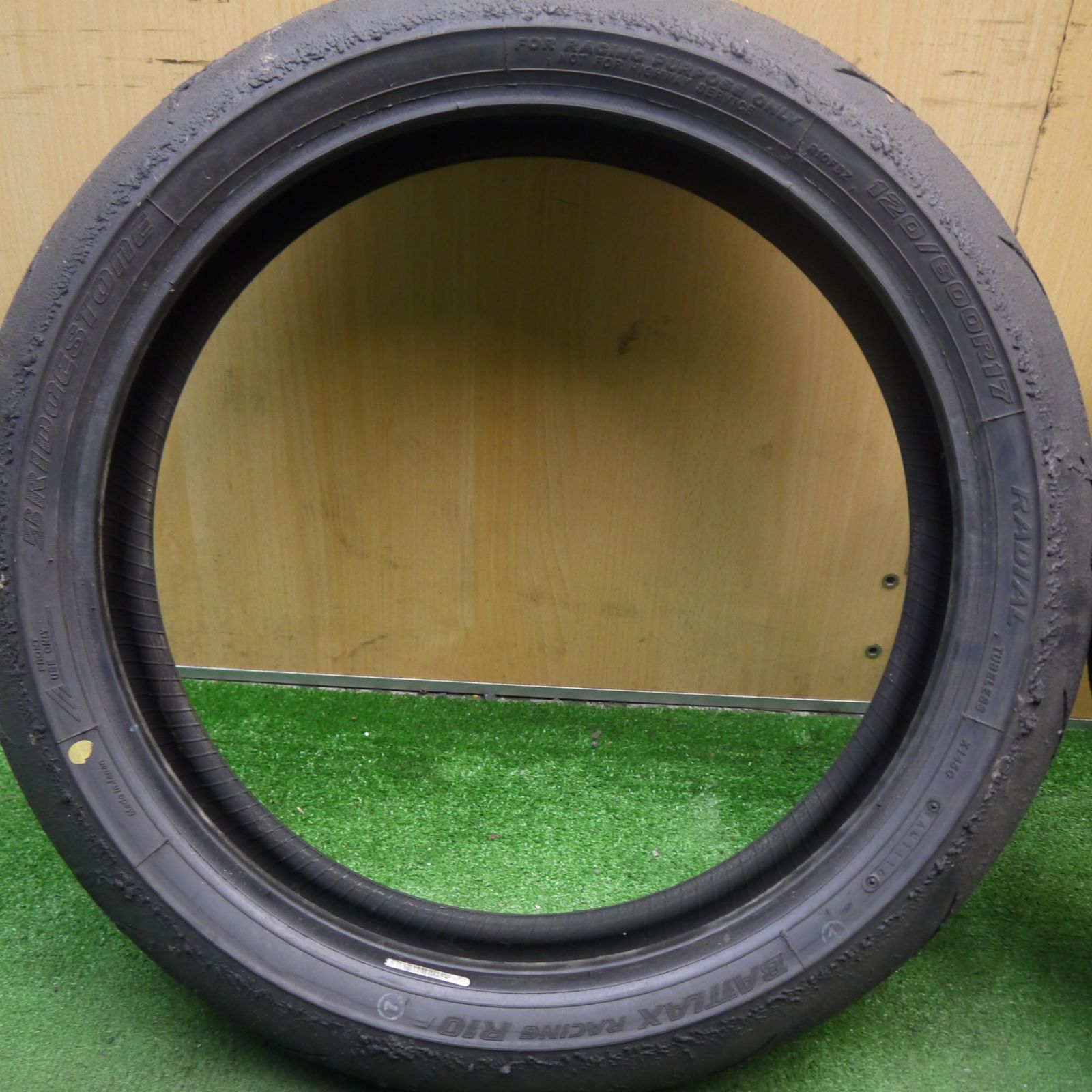 ブリヂストン バトラックス