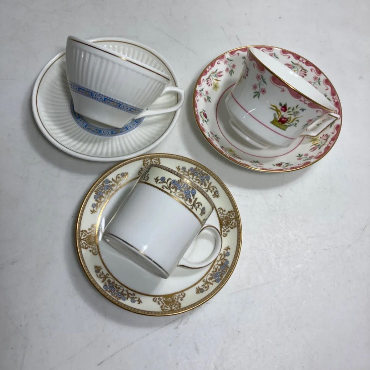 ☆お値下げ！ WEDGEWOOD ウェッジウッド 黒壺バックスタンプ カップ