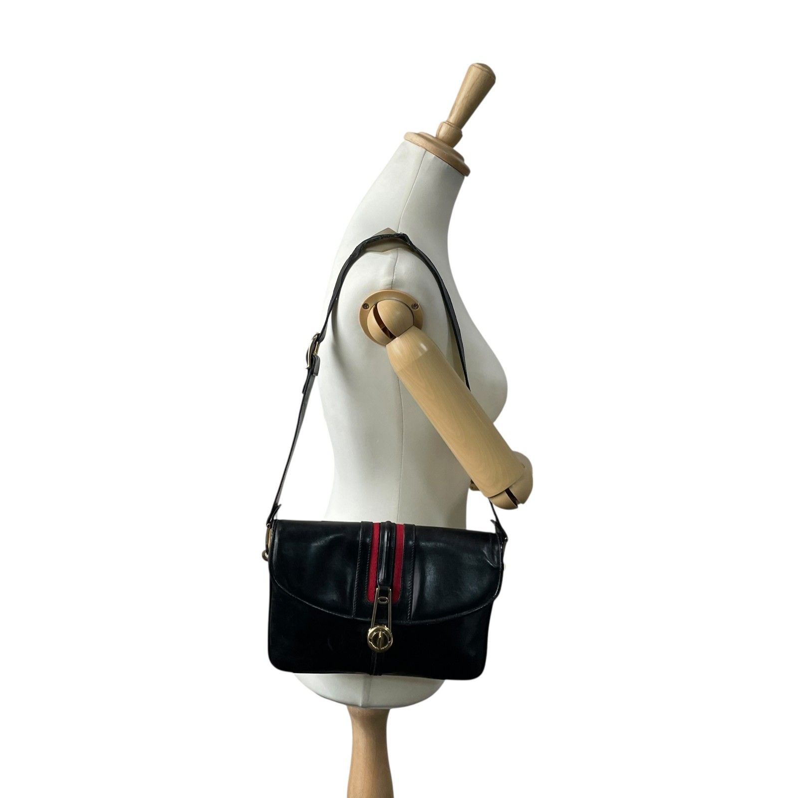 Gucci ショルダーバッグ オールドグッチ ハイブランド ショルダー GUCCI グッチ シェリーライン ショルダーバッグ ワンショルダー