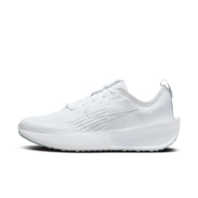 NIKE ナイキ スニーカー ナイキ インタラクト ラン FD2292-104 国内正規品
