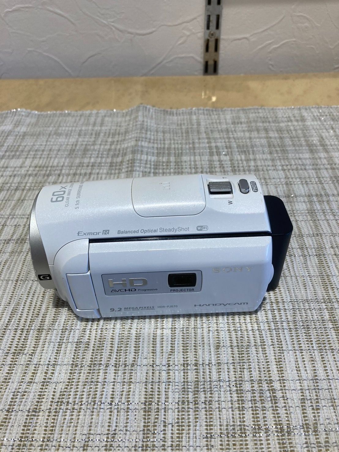 ソニー　HDR-PJ670　ジャンク ジャンク品 SONY HDR−PJ670 ビデオカメラ G - メルカリ