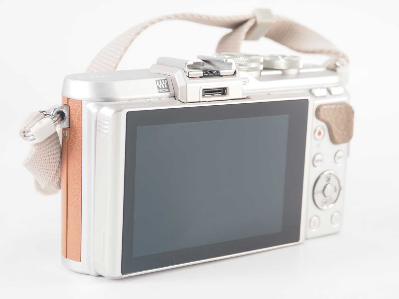 ☆美品☆ OLYMPUS PEN E-PL8 14-42mm EZレンズキット オリンパス