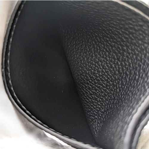 LVチャーム M82132