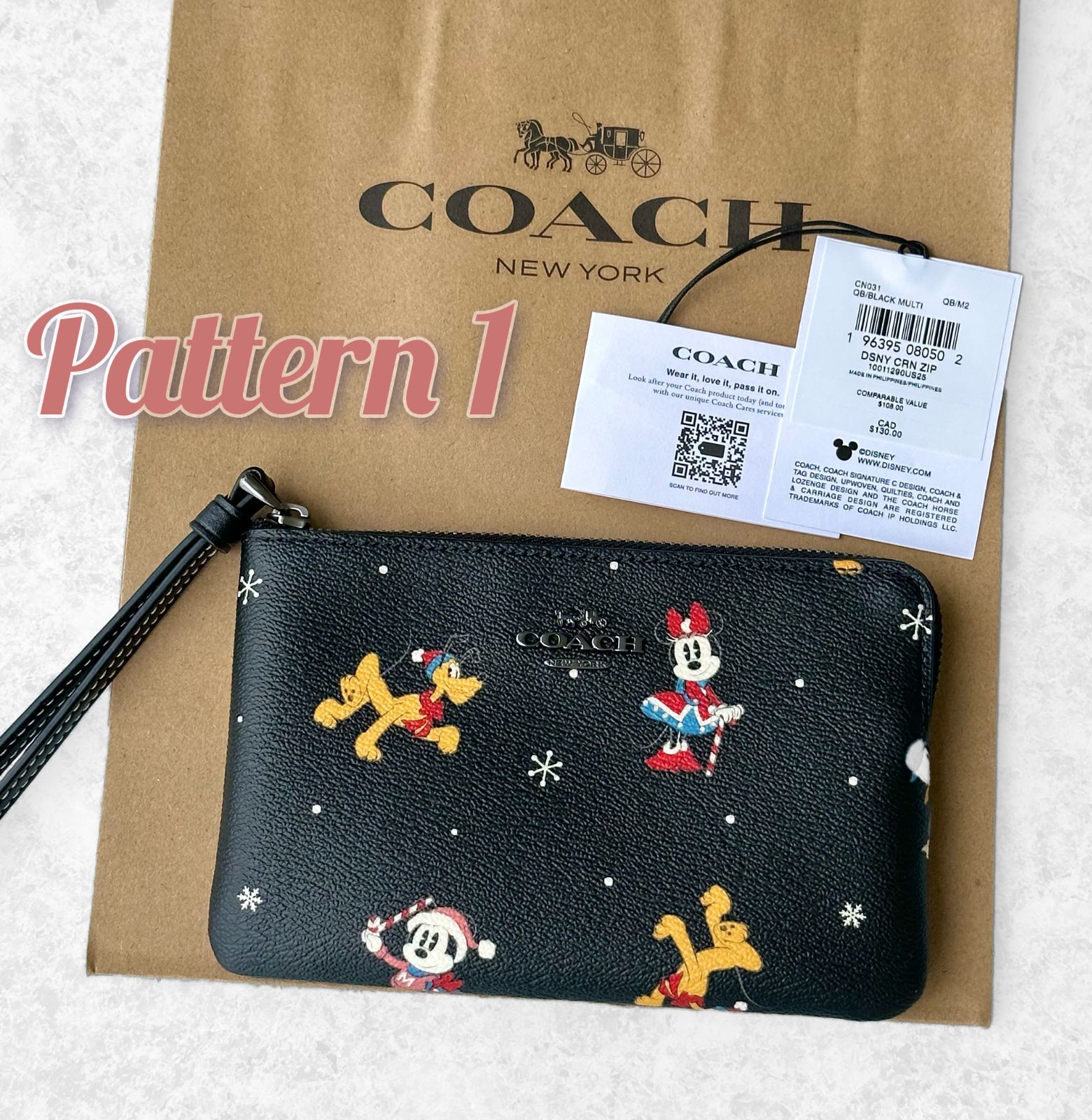 DISNEY X COACH☆新品】コーナー ジップ リストレット！ポーチ！-