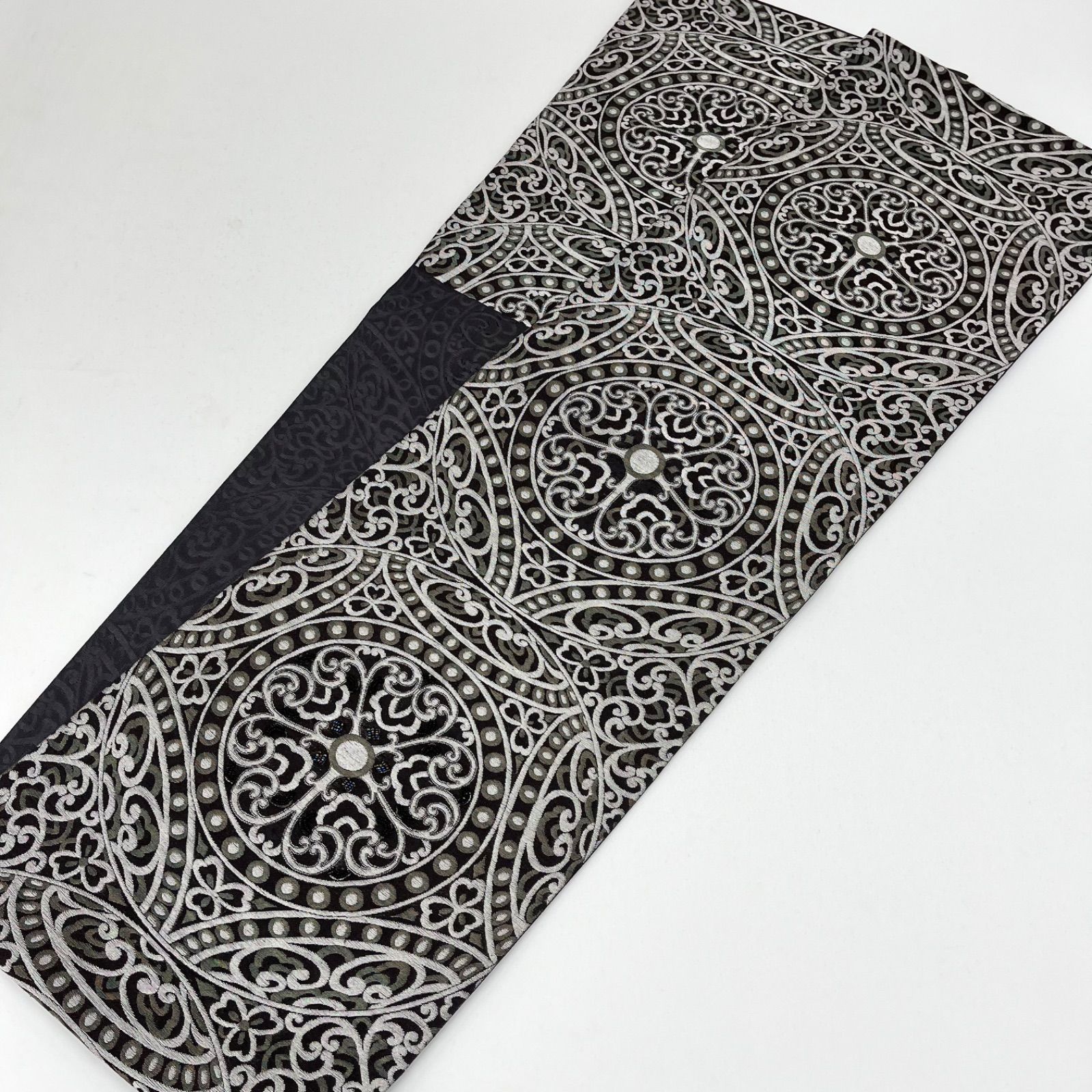 袋帯 ビーズ刺繍 スリーシーズン 正絹 六通 D040 - メルカリ