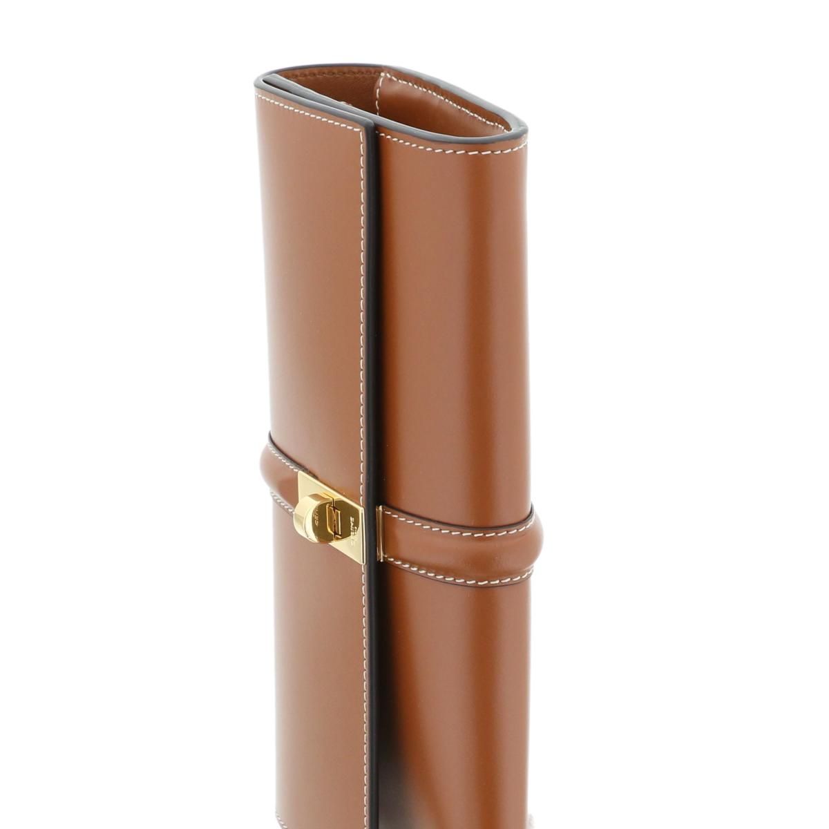 美品】 CELINE （セリーヌ） ﾗｰｼﾞｳｫﾚｯﾄ 16 セーズ 財布 長財布(小銭入 