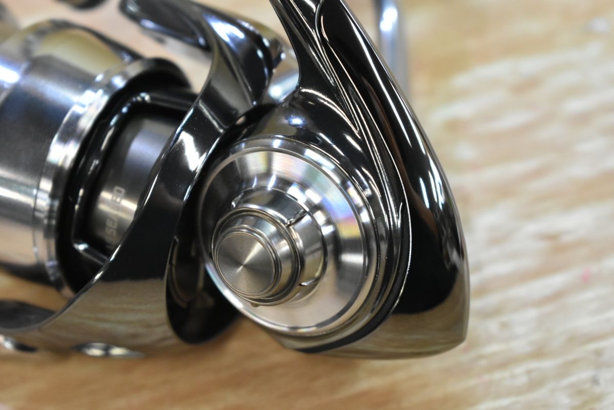 ダイワ イグジスト LT2500S-H (リール) 価格比較 - 価格.com ダイワ22