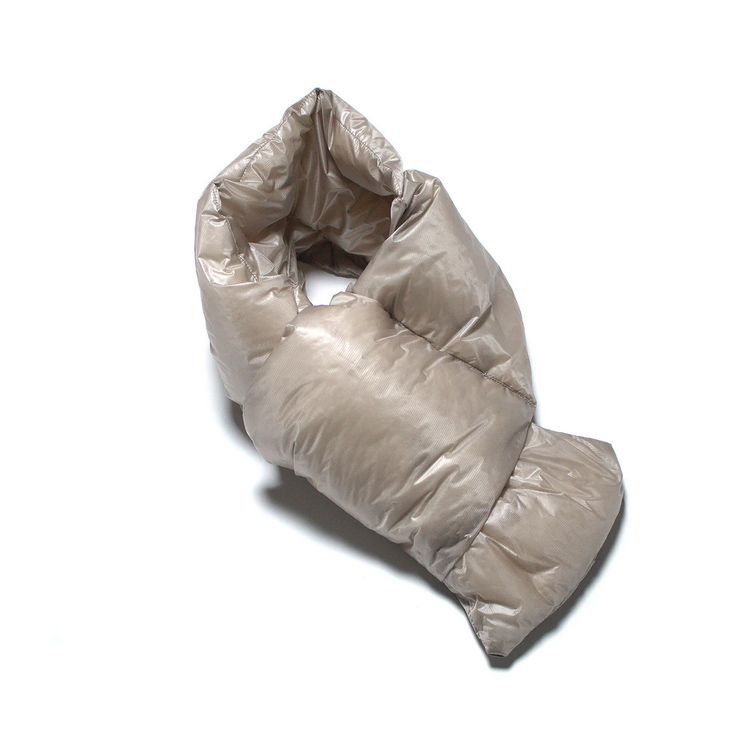 ナンガ ポータブルライトダウンマフラー ユニセックス ベージュ 100×20cm N1PMEGN3-BEG PORTABLE LIGHT DOWN MUFFLER NANGA