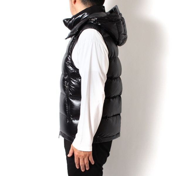 MONCLER ベスト 24AWモデル モンクレール MONCLER メンズ BORMES ダウンベスト