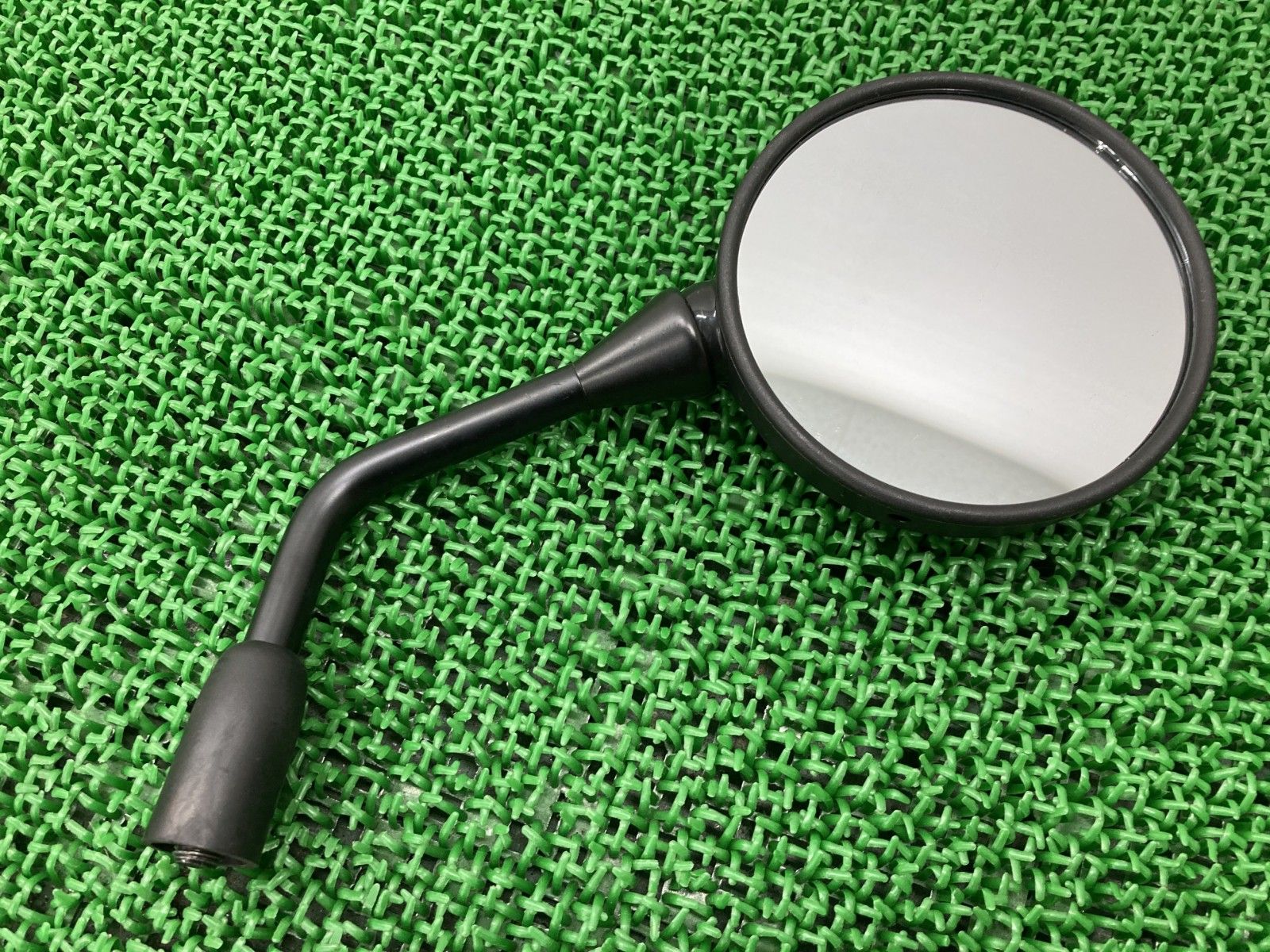 Yahoo!オークション Z900RSカフェ ミラー 右 006461 カワサキ 純正 バイク 部品 ZR900C 正10mm 割れ欠け無し 品薄 希少品 車検 Genuine 【中古】 26 -「カワサキ z900rs」(ミラー) (パーツ)の落札相場