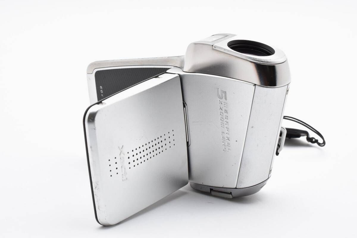 SANYO デジタルムービーカメラ「Xacti」(ビンテージシルバー) DMX-C6(S