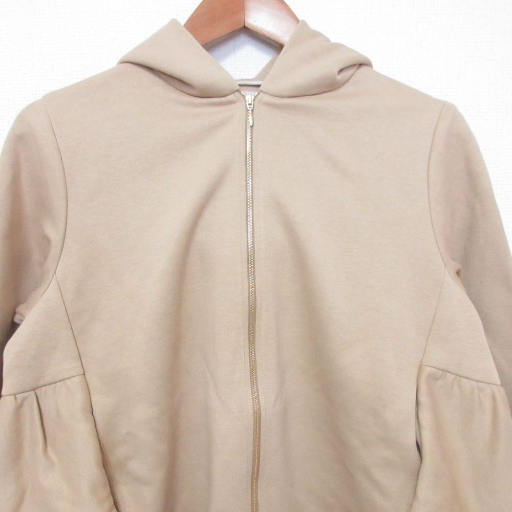 美品 yori ヨリ バックダブルフレアジップパーカー フーディー