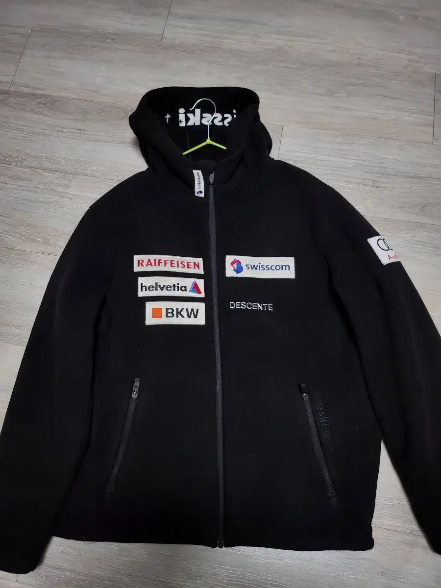 【雷市場（ポンジャン）商品韓国直送】 DESCENTE(デサント) フリース ( 2XL ）
