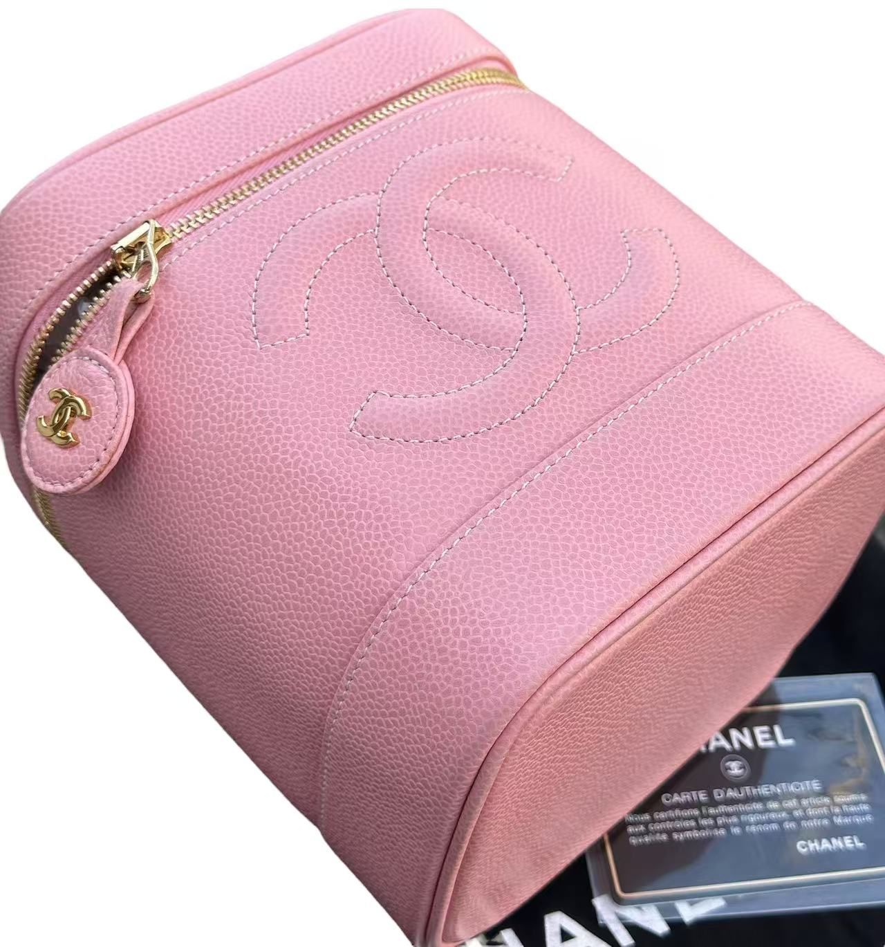 ◆本物シャネルCHANELヴィンテージVintageココマークCCゴールドG金具バニティコスメハンドバッグポーチキャビアスキン化粧箱ピンク金