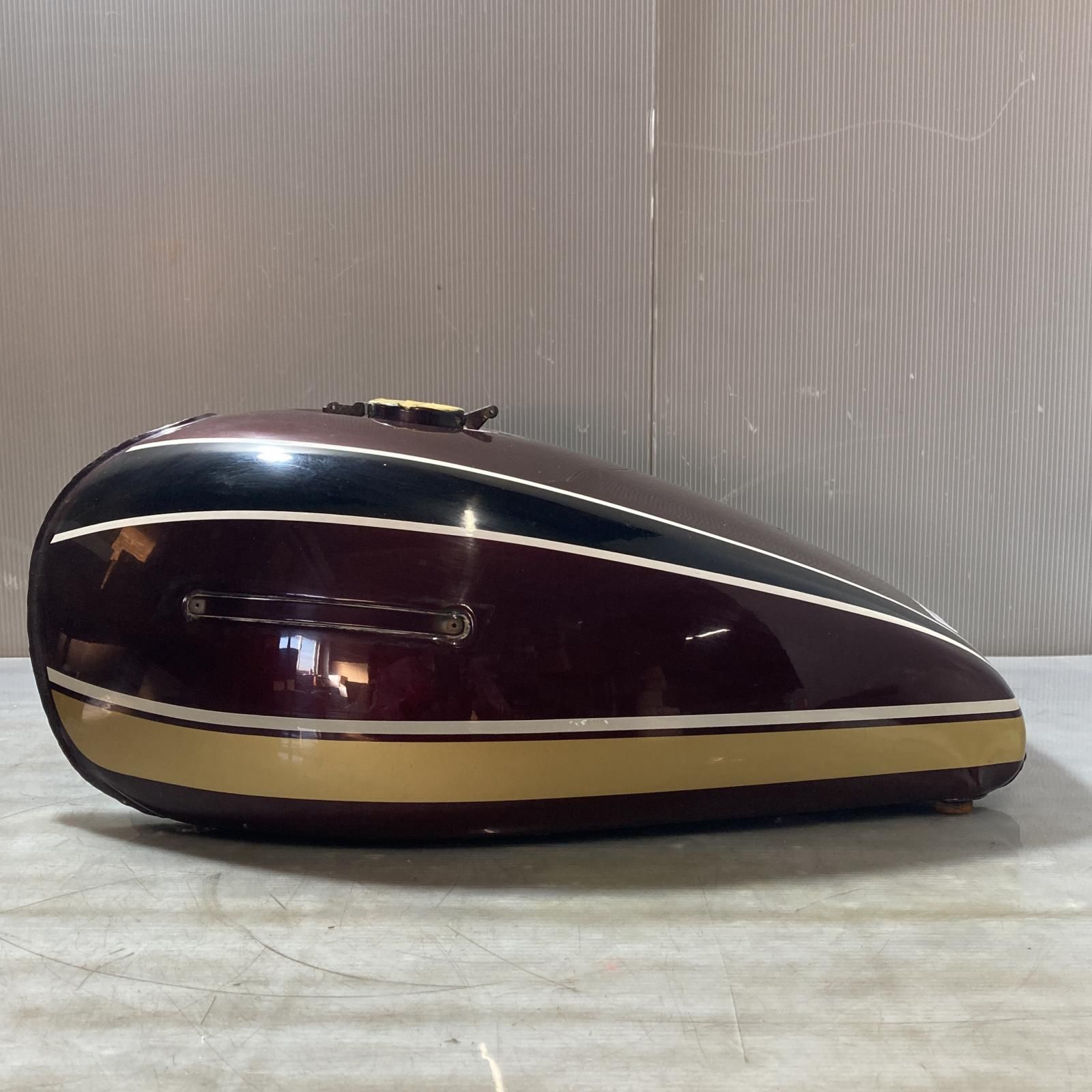 Kawasaki Z250ft ガソリンタンク Z250FT ガソリン タンク 関連部品