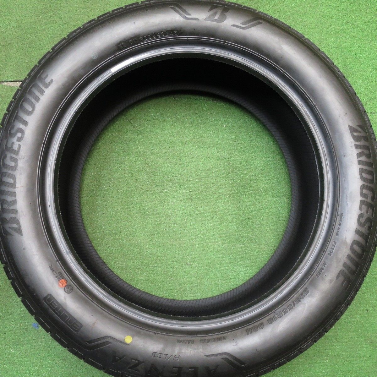 送料無料] 新車外し！24年☆225/55R18 ブリヂストン アレンザ H/L33 