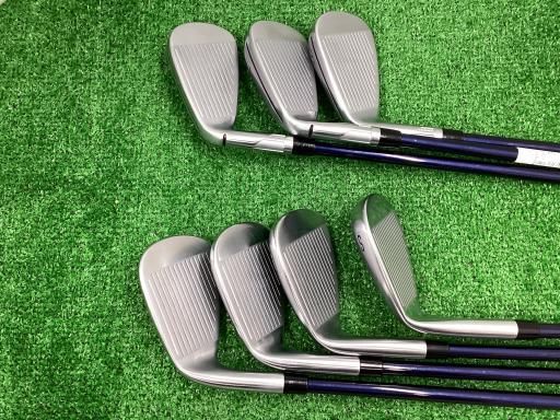 中古】 テーラーメイド Qi 7S アイアンセット IR Diamana BLUE TM60(Qi
