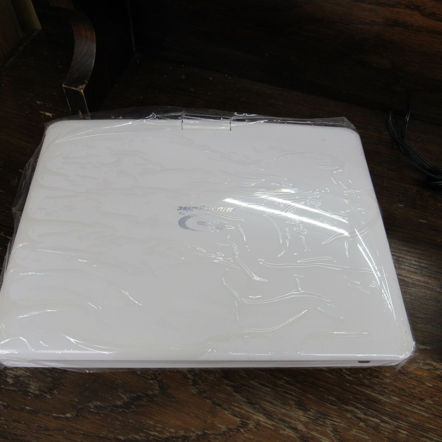 美品! 動作確認済み ポータブル ブルーレイ Blu-ray APBD