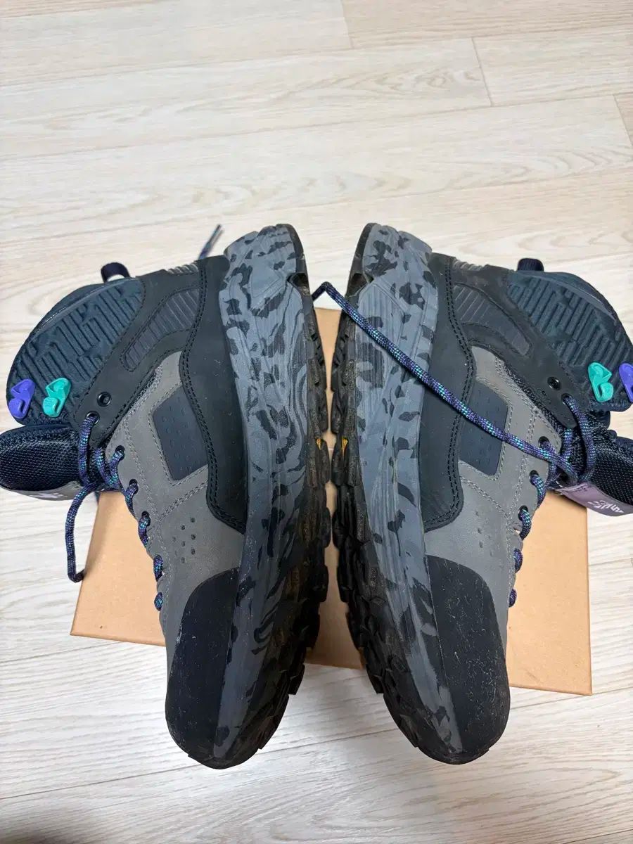 コーロンスポーツ トライポッド ミッド1 OLIVEOS_COM_TR