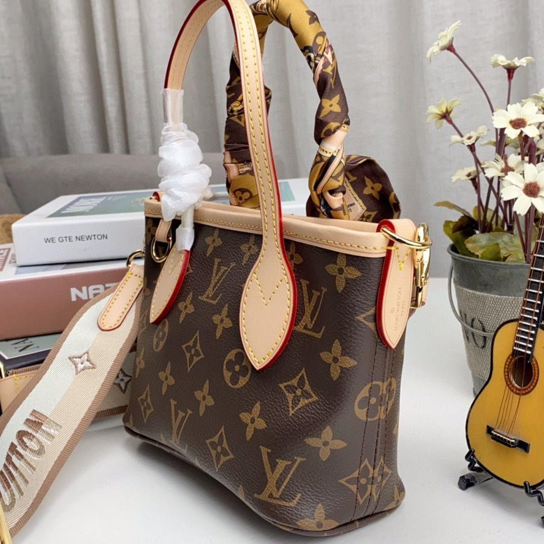 【女の子らしさ全開♡】Louis Vuitton ハンドバッグ LOUIS VUITTON Women | リュクスでモダンなモード | 24S