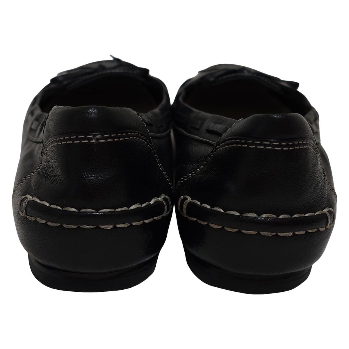 フラットシューズ