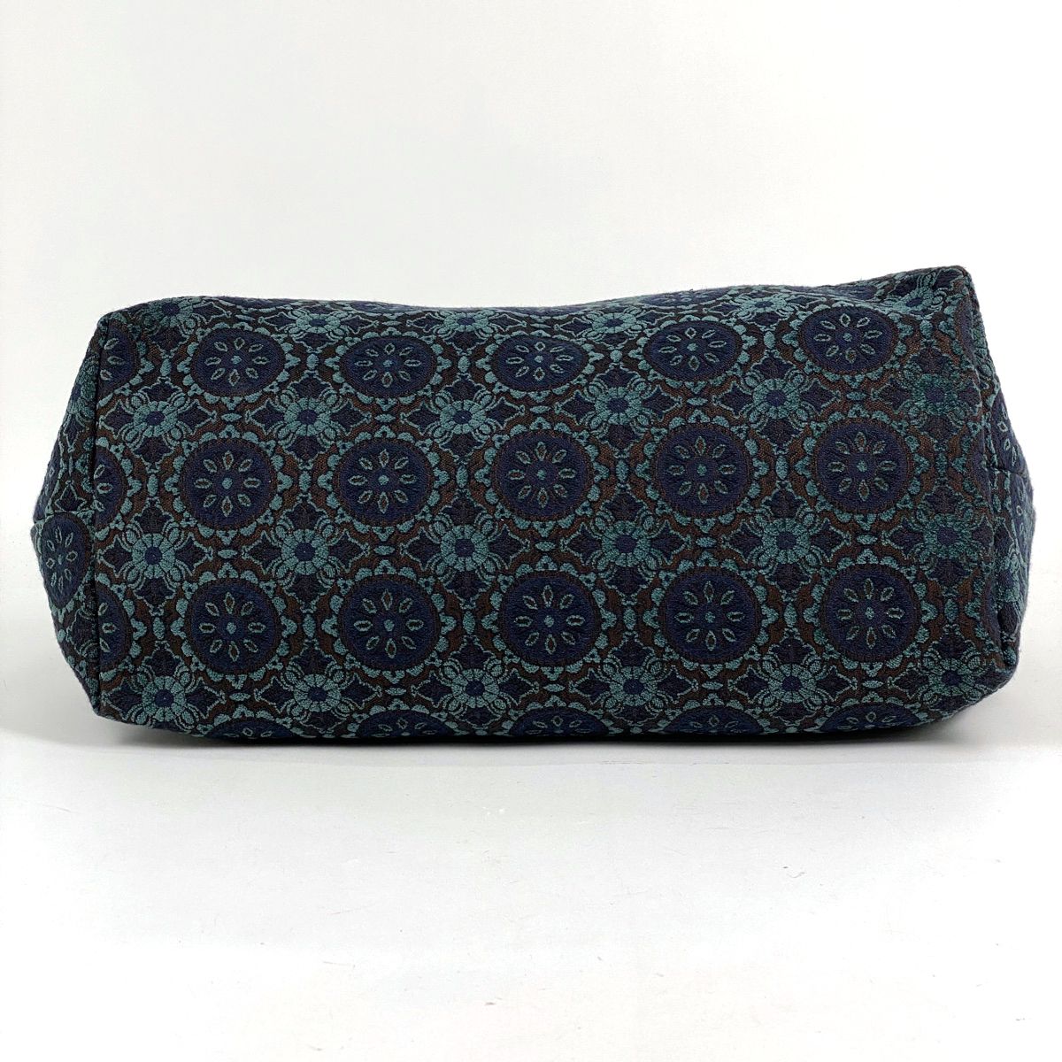 ボストンバッグ