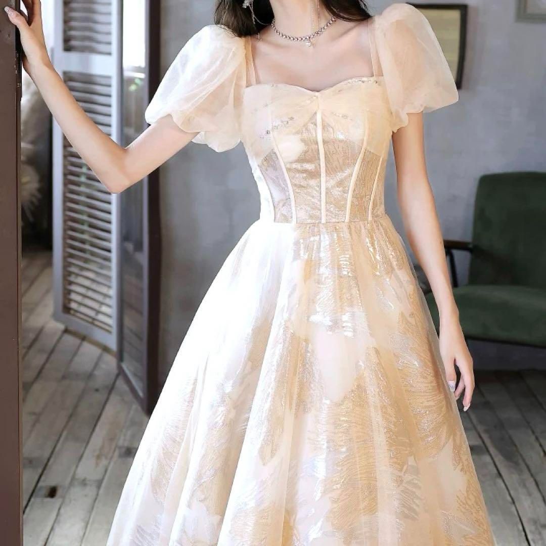パフスリーブに花柄がオシャレ イブニングドレス?.?