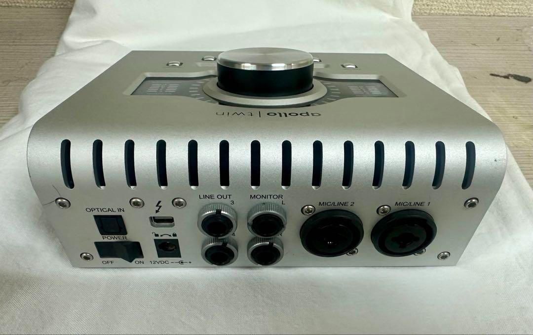 APOLLO TWIN Duo サンダーボルト ケーブル デッキセーバー付 APOLLO TWIN Duo サンダーボルト ケーブル デッキセーバー付