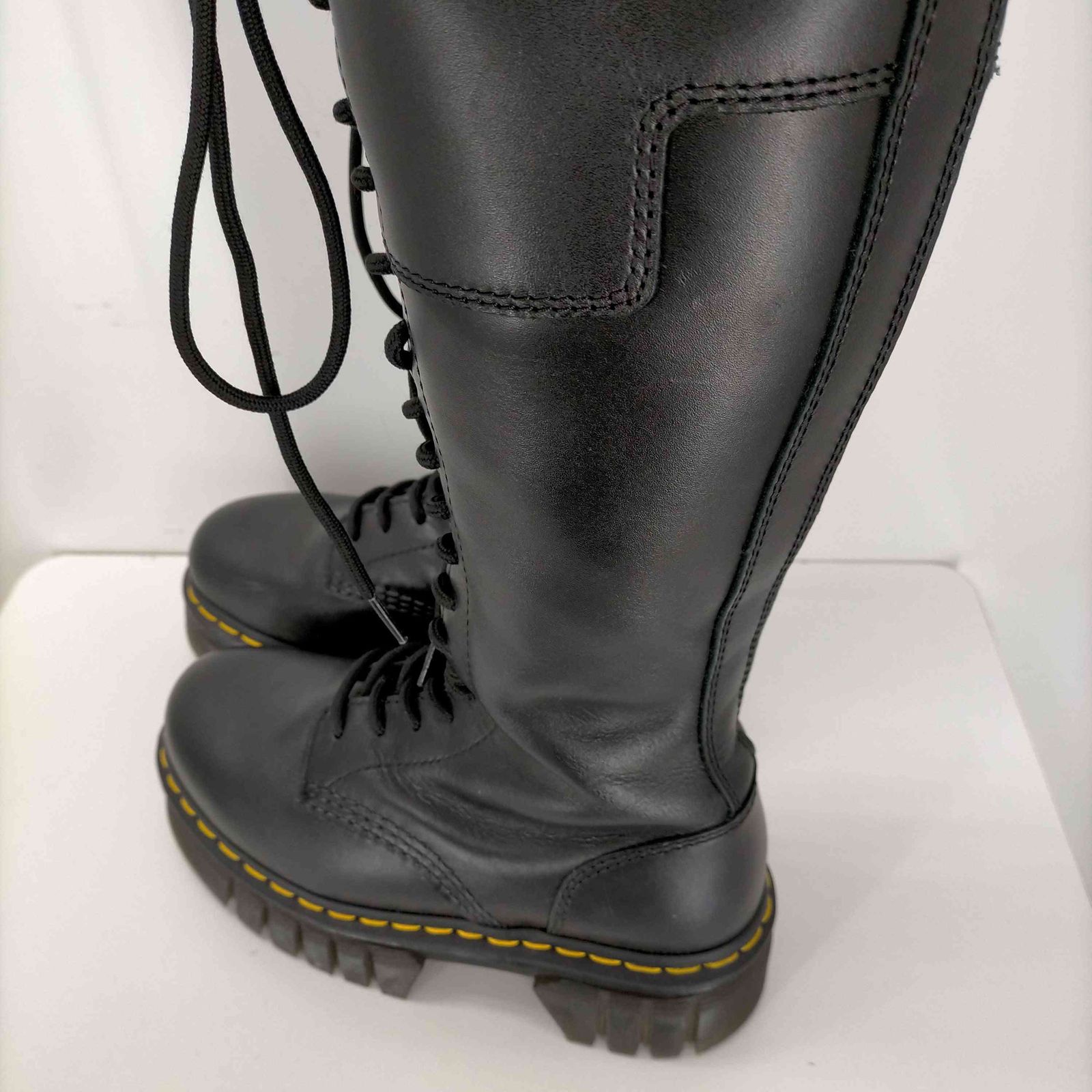 ドクターマーチン Dr.Martens AUDRICK 20ホールロングブーツ
