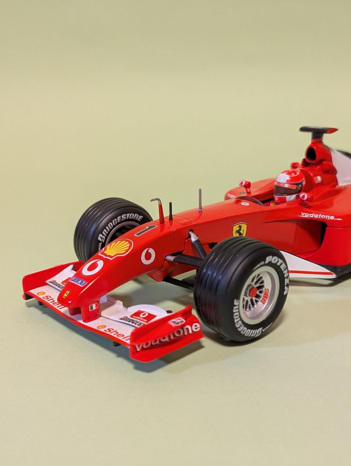 2002年序盤戦限定マシン 1/18 マテル フェラーリF2001 2002年モデル