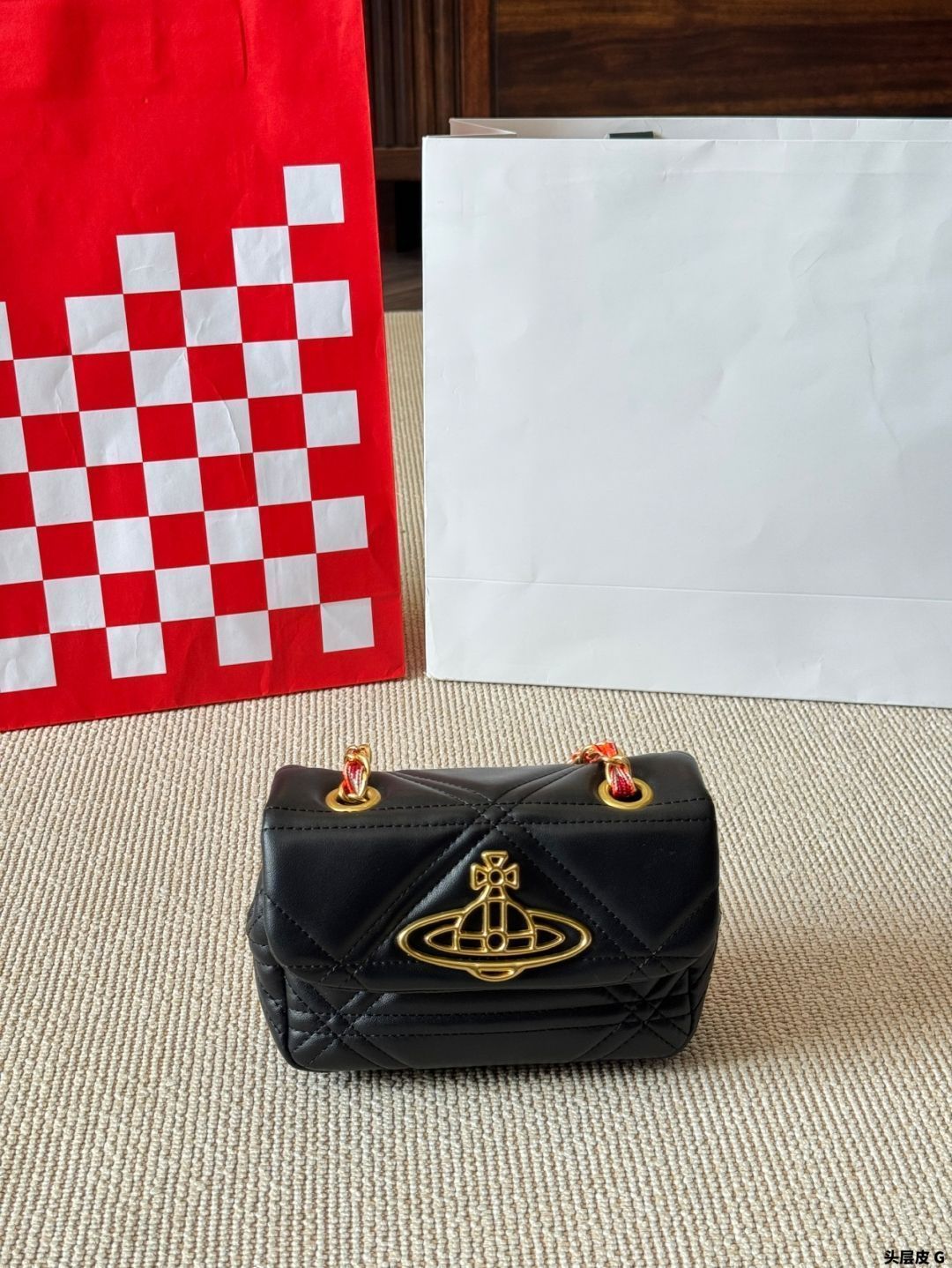 今日特価】Vivienne Westwood Chain Mini Bag ヴィヴィアン