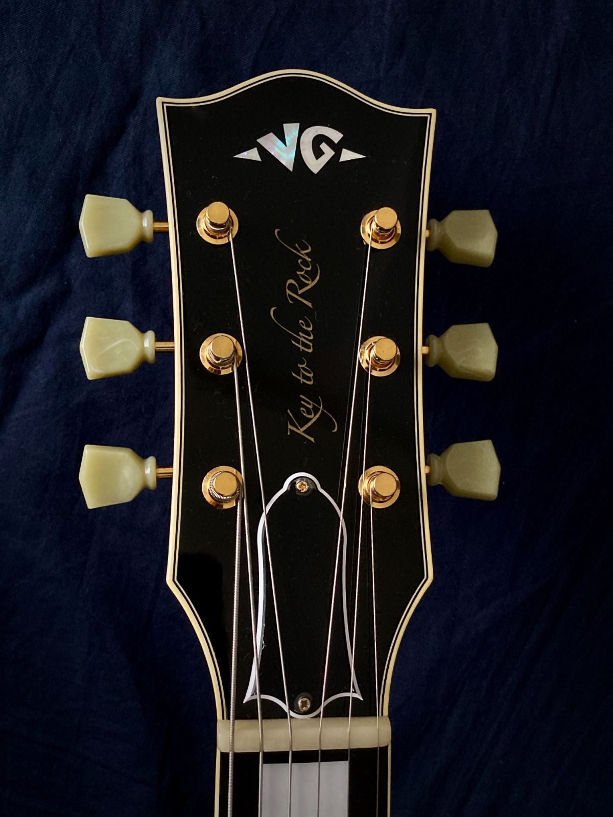 ☆キースリチャーズ好き憧れ☆ VG KTR-ES CST ビグズビー BLK ES-355