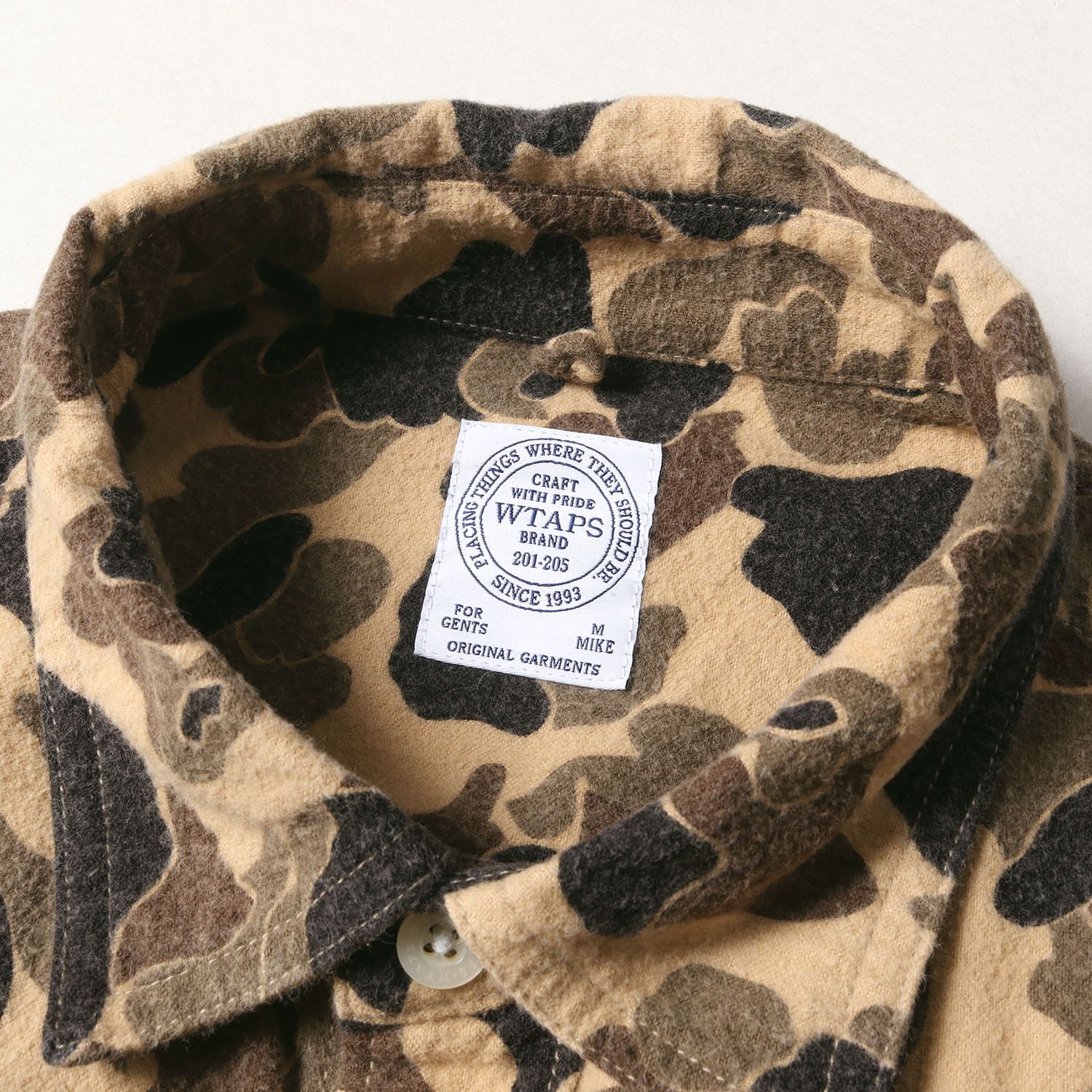 WTAPS カモフラージュ柄フランネル長袖シャツ WTAPS カモフラージュ柄フランネル長袖シャツ