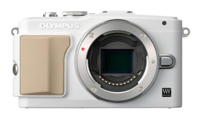 OLYMPUS ミラーレス一眼 PEN Lite E-PL5 レンズキット ホワイト E-PL5  