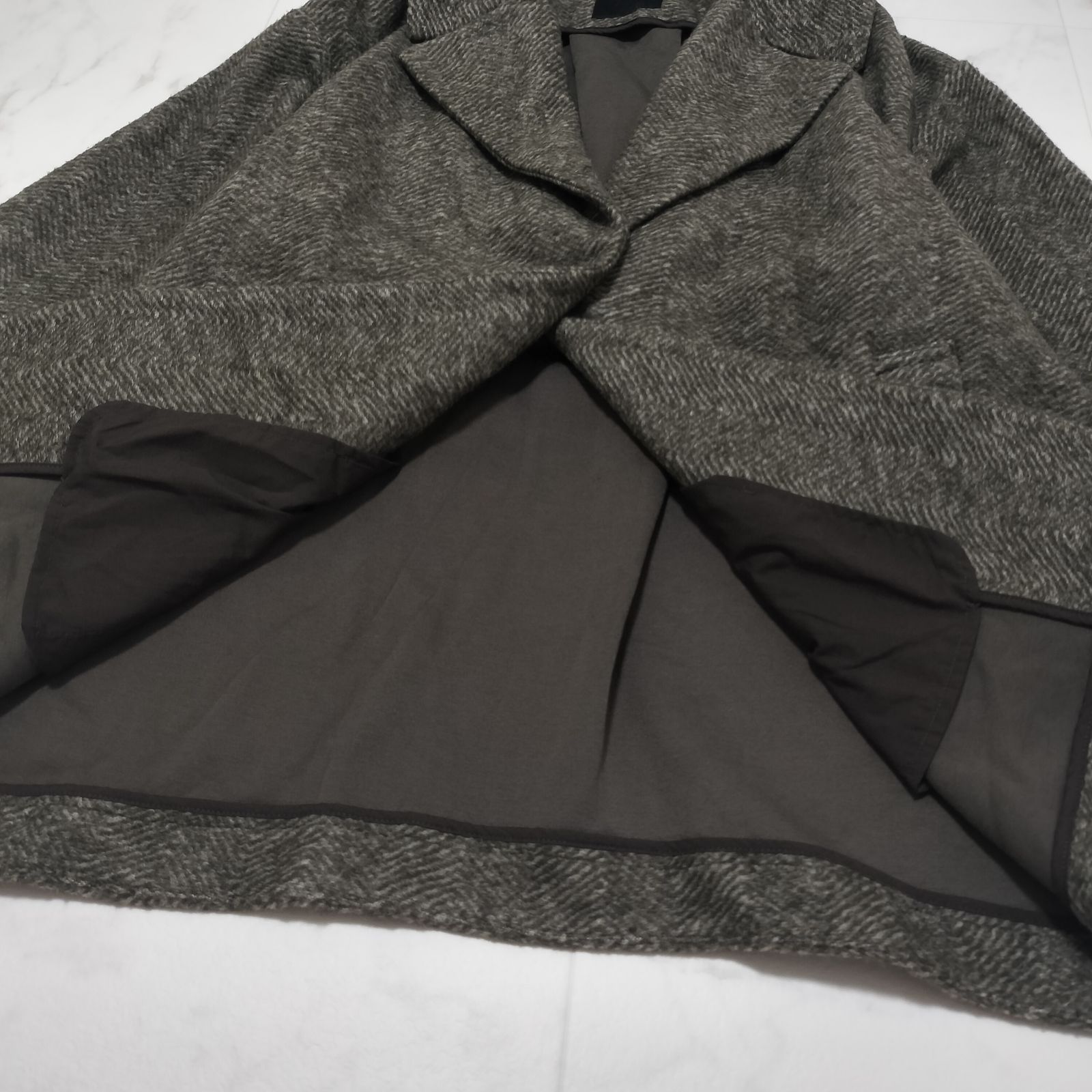 ヘリンボーン柄 ミドルコート