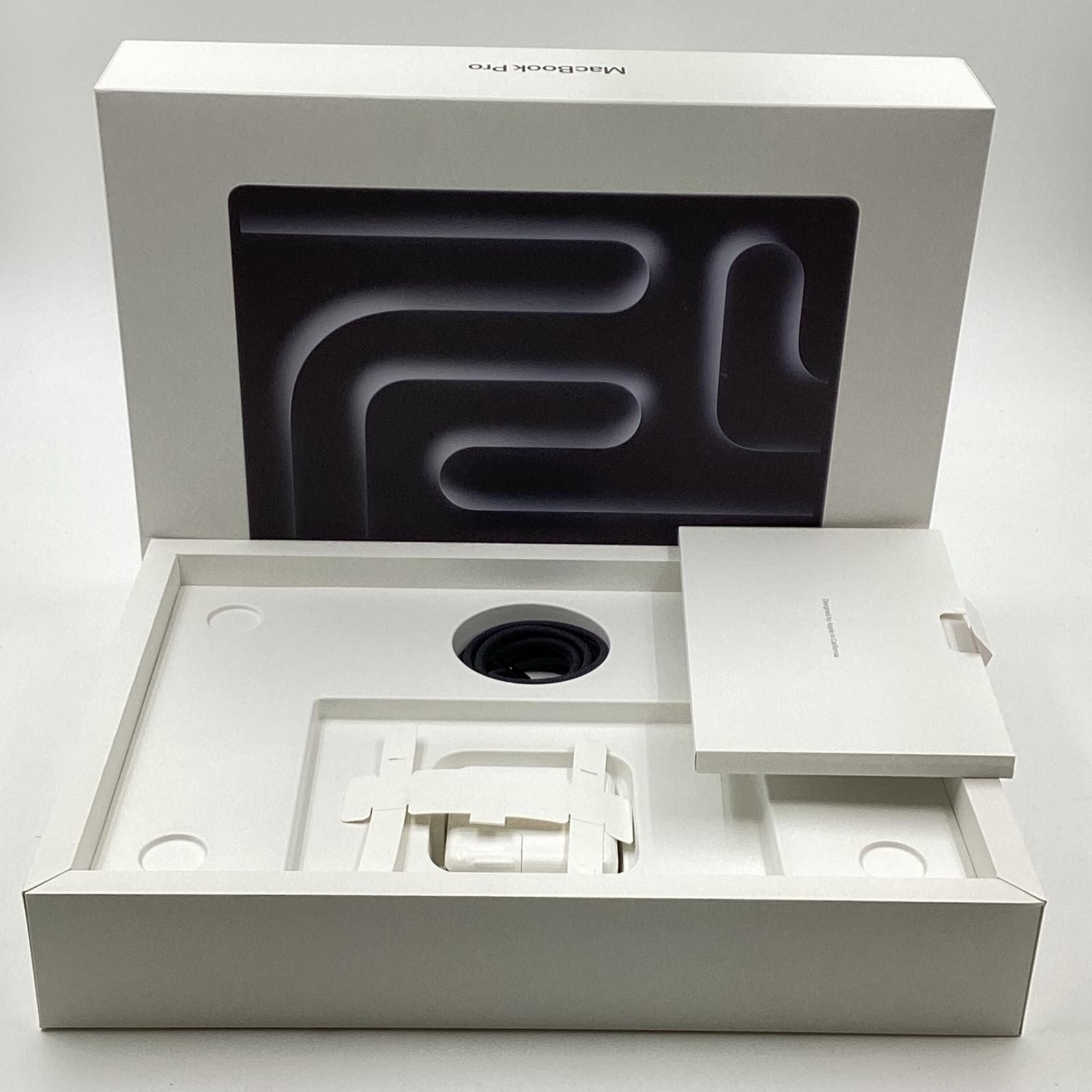MacBookPro 15インチ 16GB SSD512GB【動作確認済・箱付】 Amazon.co.jp: 【整備済み品】Apple MacBook Pro 2019(15インチ