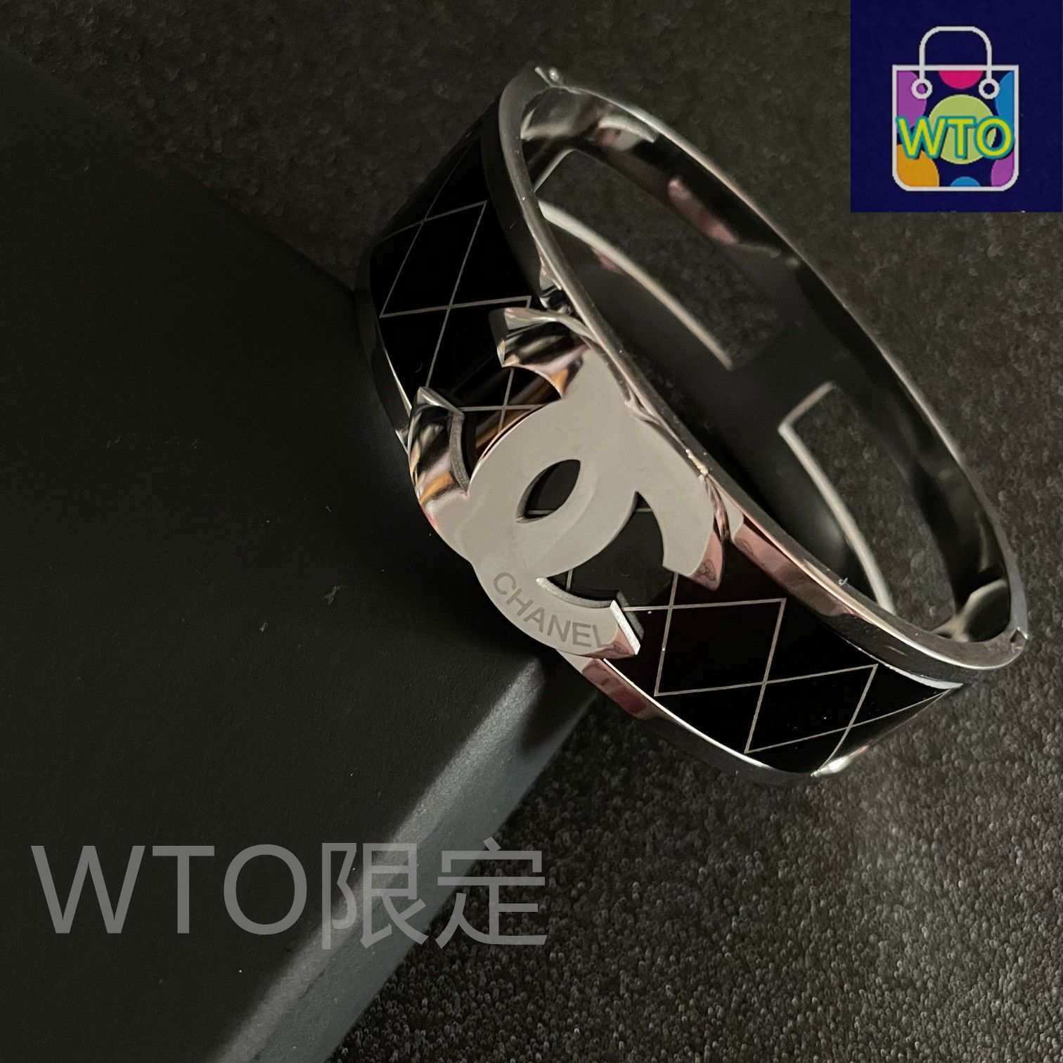 ★個性的デザイン【 CHANEL 】ブレスレット 今日特価】CHANEL シャネル 新モデル 幅広菱格模様ブレスレット