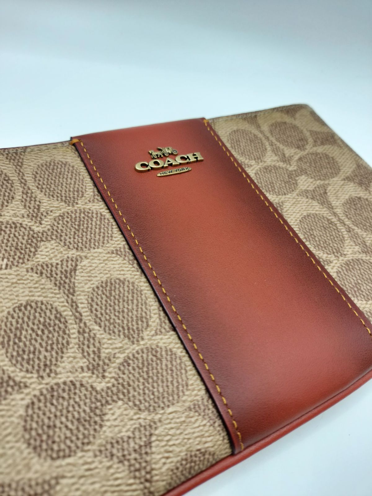 良品 629 コーチ ポーチ シグネチャー キャンバス ボルドー 未使用に近い】 コーチ COACH ポーチ シグネチャー キャンバス